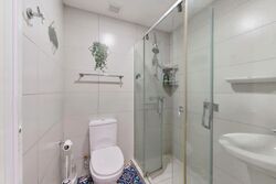 1 Canberra (D27), Condominium #569605091